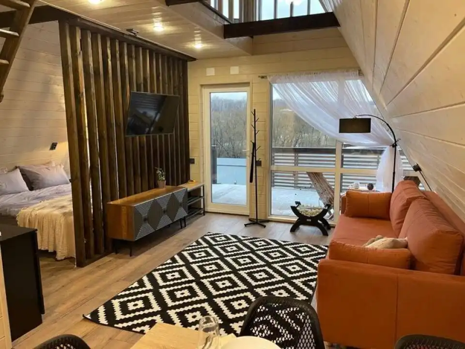 55 м² на участке 5 сотокостевой дом 