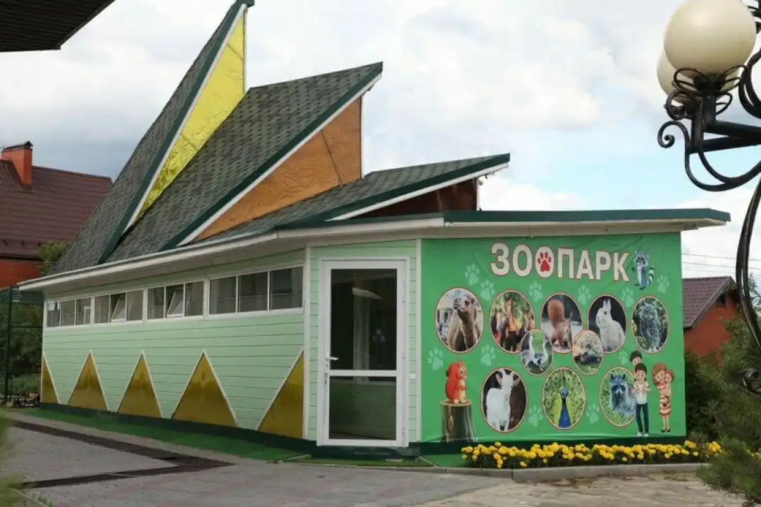 Бережки холл