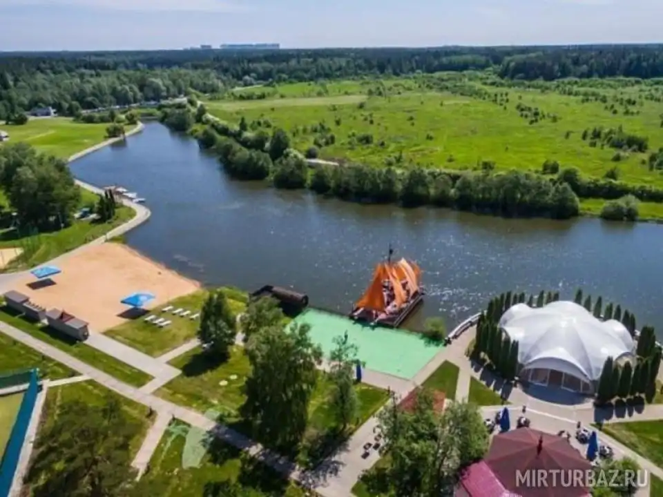 Moscow country club