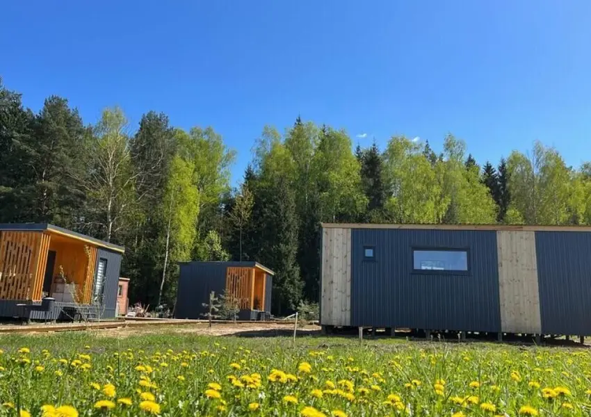 Глэмпинг - Glampville
