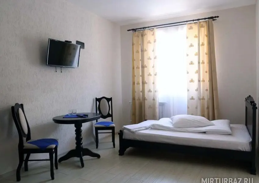 Отель - Милана