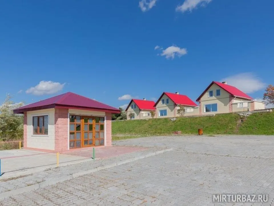 Загородный отель - Красный маяк