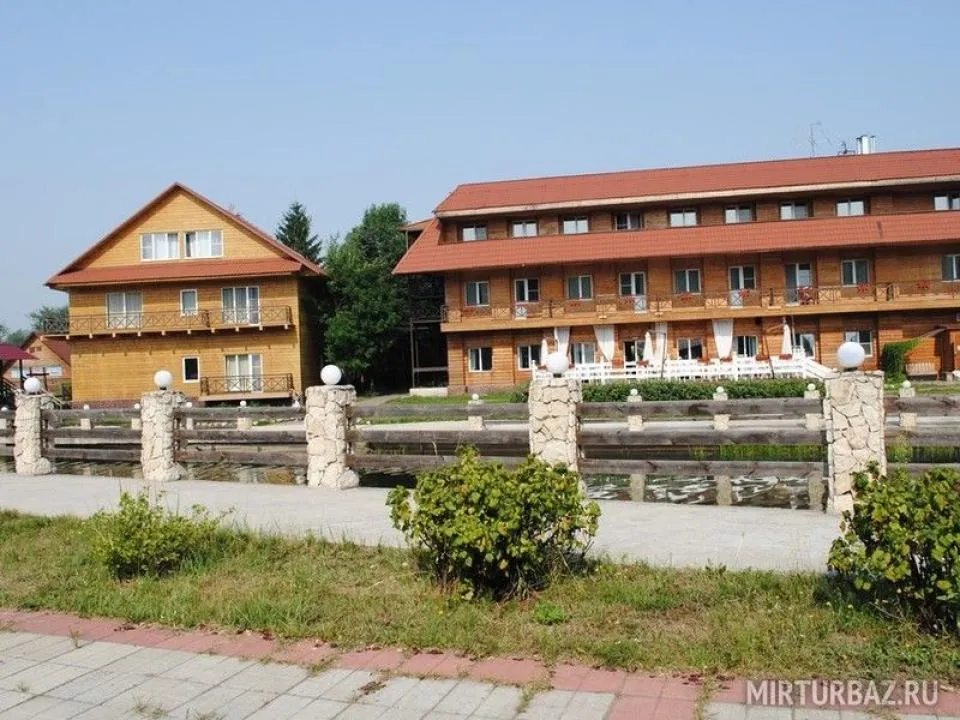 Загородный клуб - Медвежьи Озера