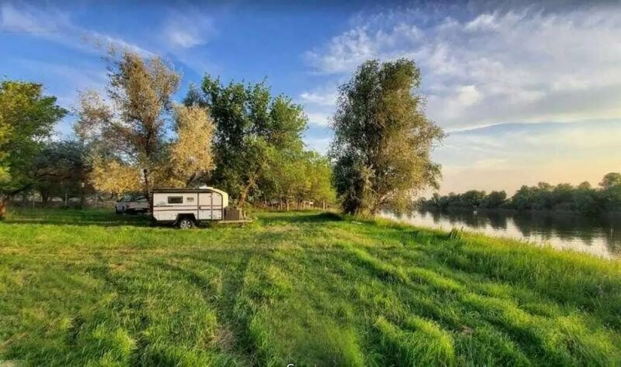 Рыболовная база - Заманиха