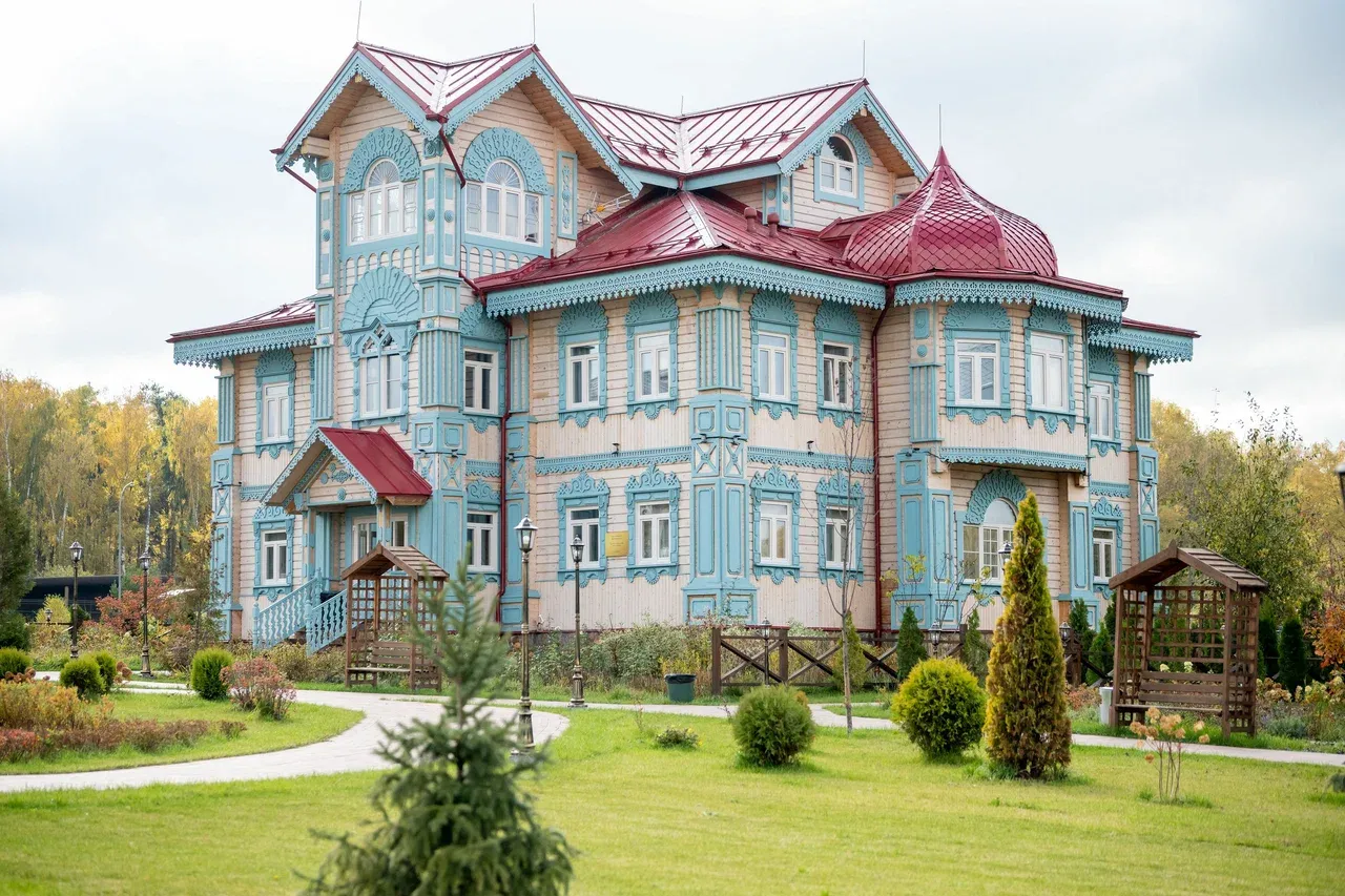 Загородный отель - Орловский